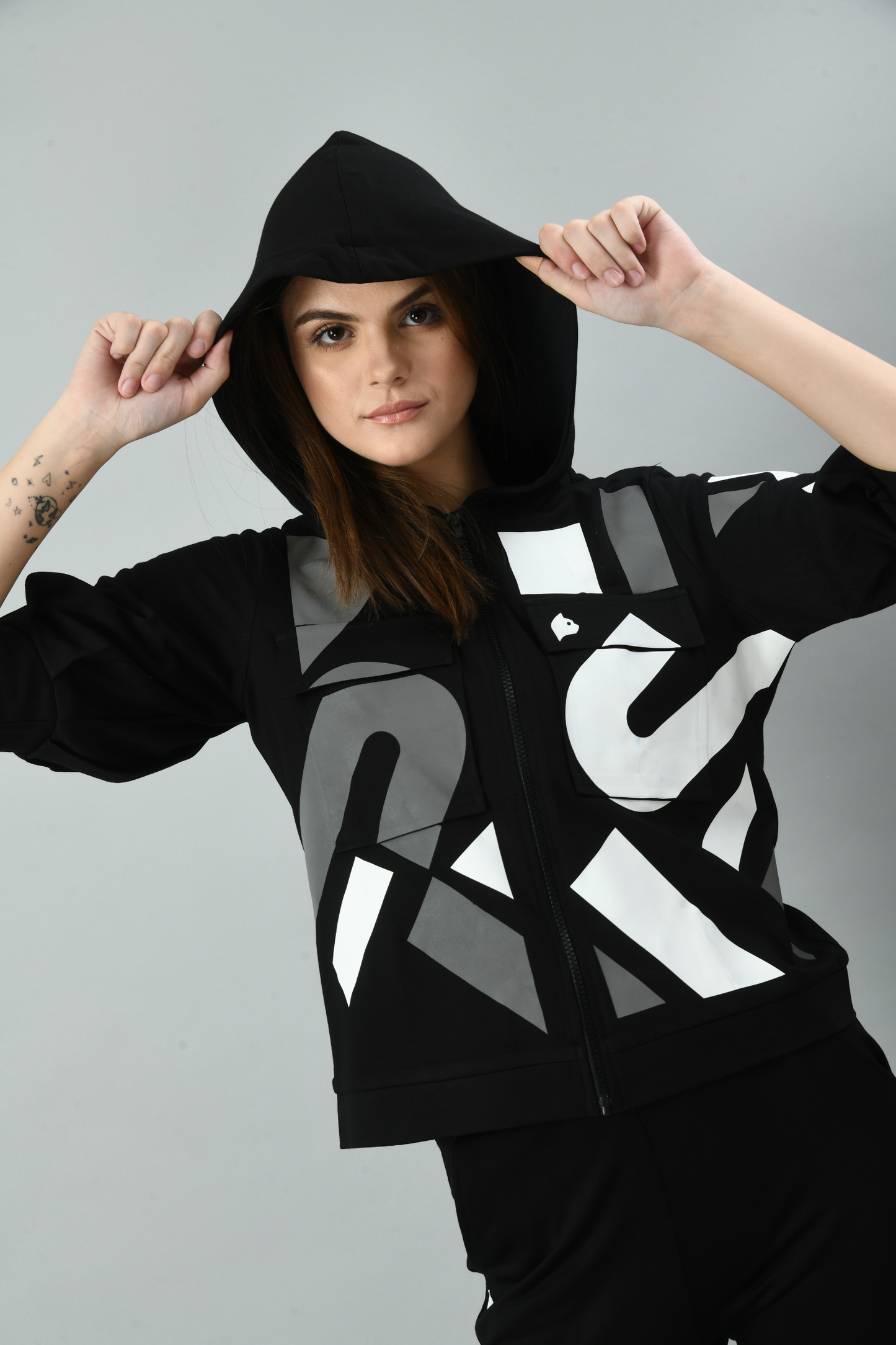 Monochrome Magic Set