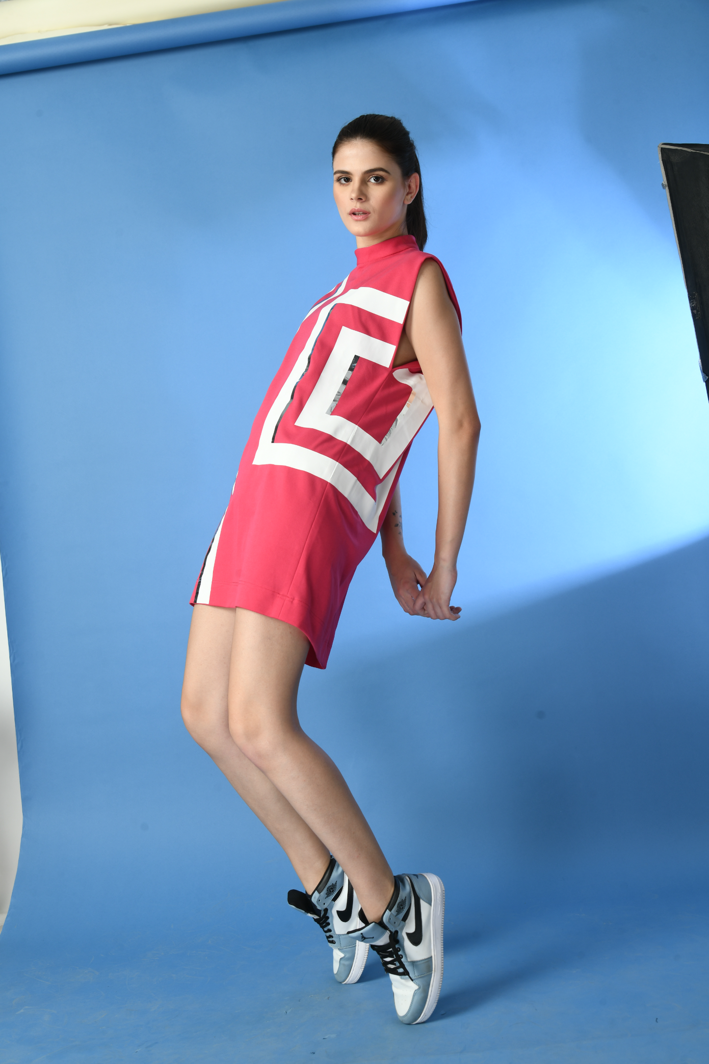 Graphic glam