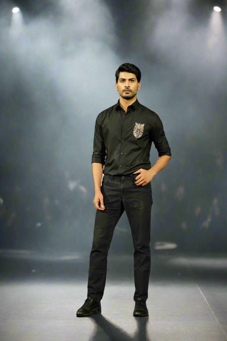 Urban Armour Men's Shirt