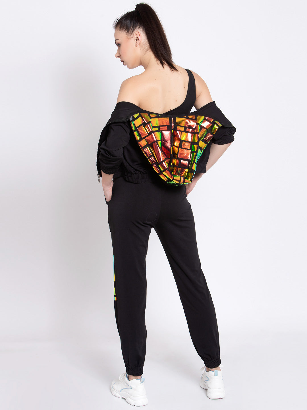 Statement athleisure wear by Just Billi