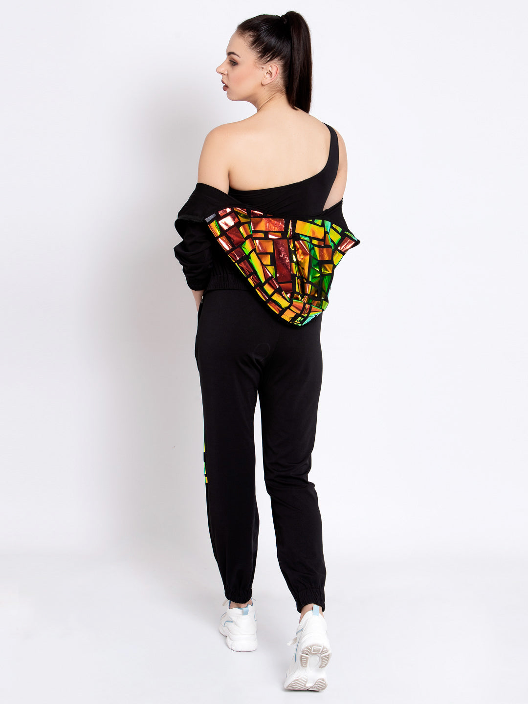 Statement athleisure wear by Just Billi