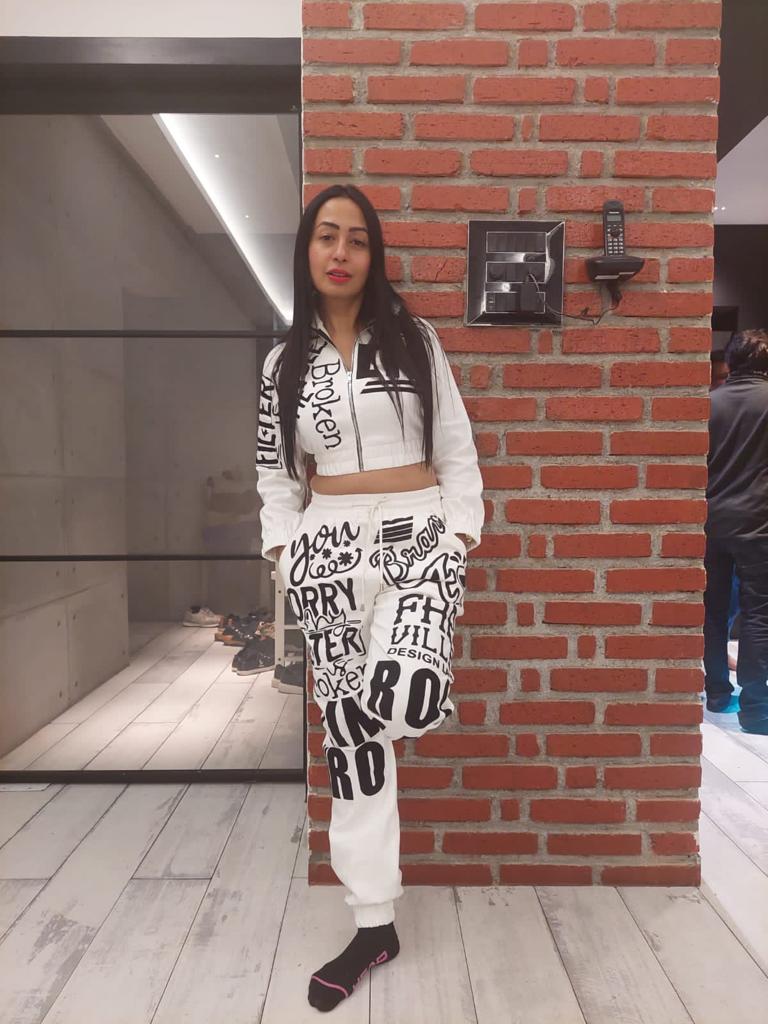 Best Designer Athleisure Wear, Black hoodie set JUST BILLI