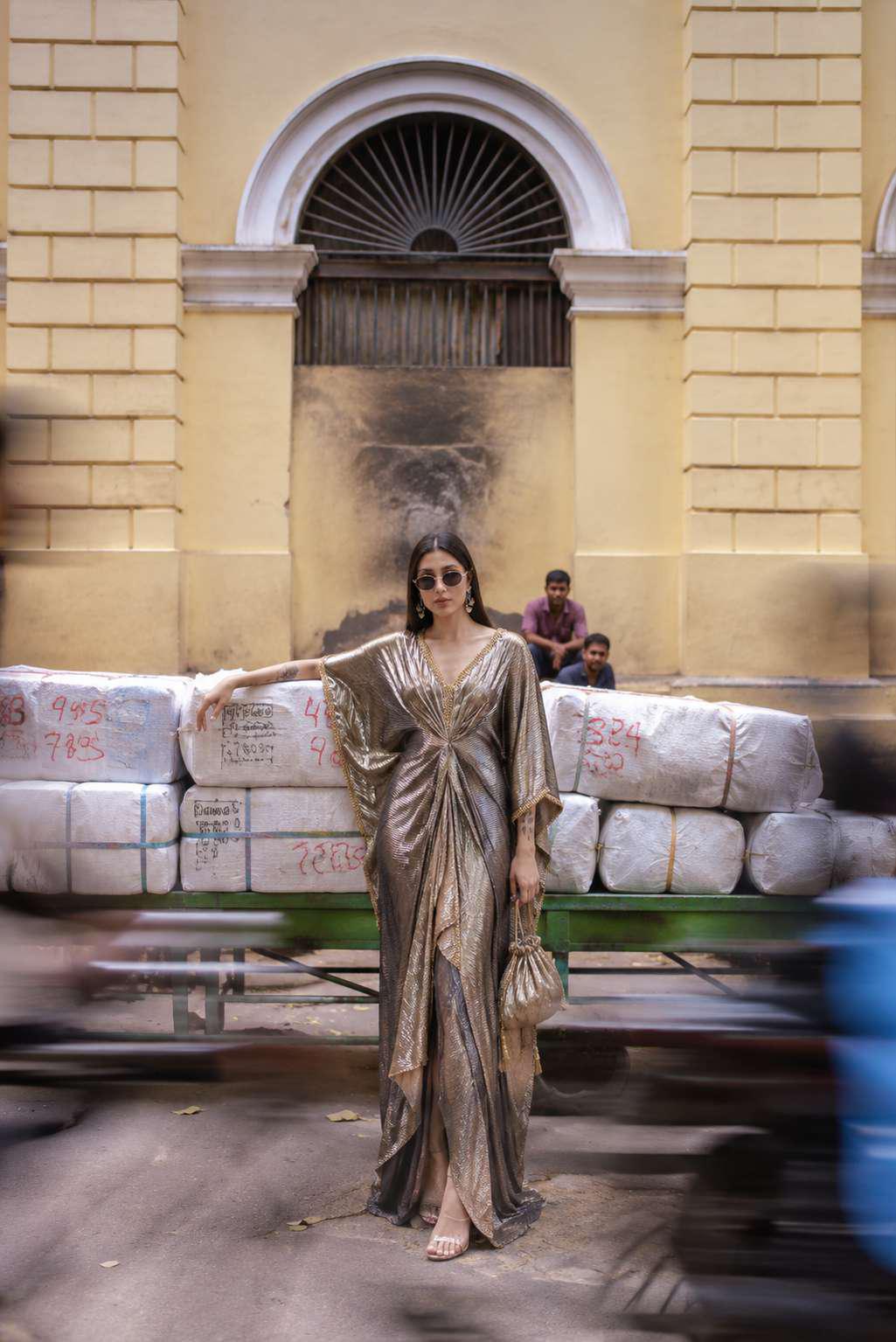 Dhoop Metallic Kaftan